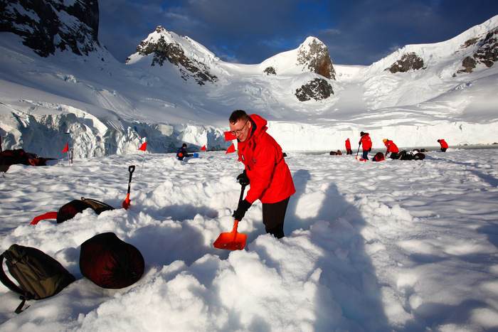 Poseidon Expeditions @ Georgina Strange_Camping _5_.JPG